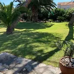 Maison De Proche De La Bergerie * 히에레